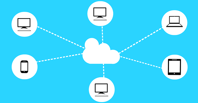 This diagram shows how multiple mobile devices access data stored on the Cloud for a Mobile App to work